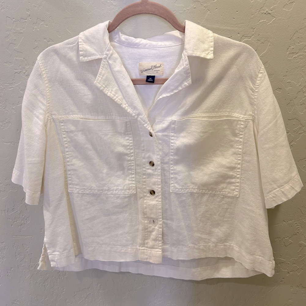 Universal Thread White Button Down Crop Shirt
